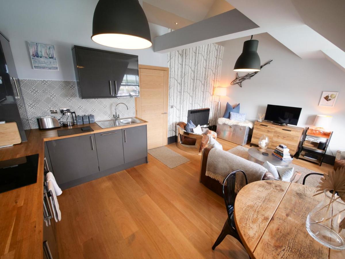 Padstow Escapes - Pajar Luxury Penthouse Apartment Экстерьер фото